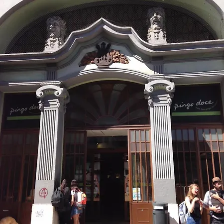 Lovely In Graca * Lissabon